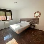 Lejlighed El Pilar 3000 *