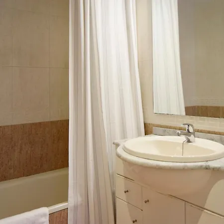 Διαμέρισμα El Pilar 3000 *