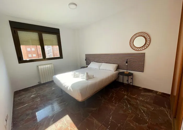 Appartamento El Pilar 3000 *